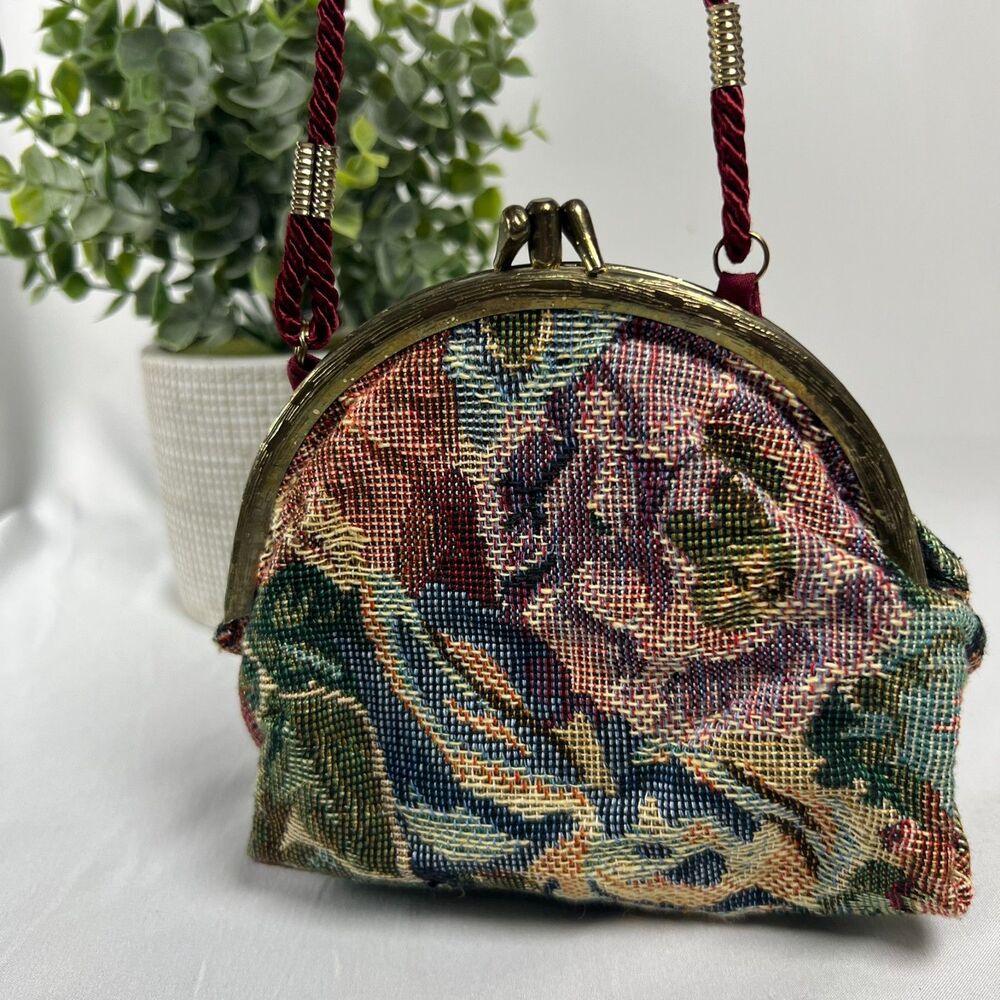 VTG Tapestry Kiss Lock Purse Floral Clutch Boho Cottagecore Evening Art Bag